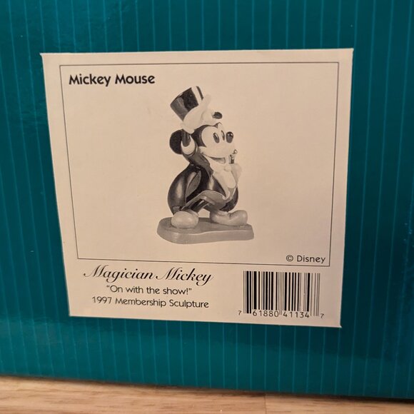 WDCC Disney Magician Mickey "On with the Show!" Figurine New in Box and COA - Picture 11 of 11